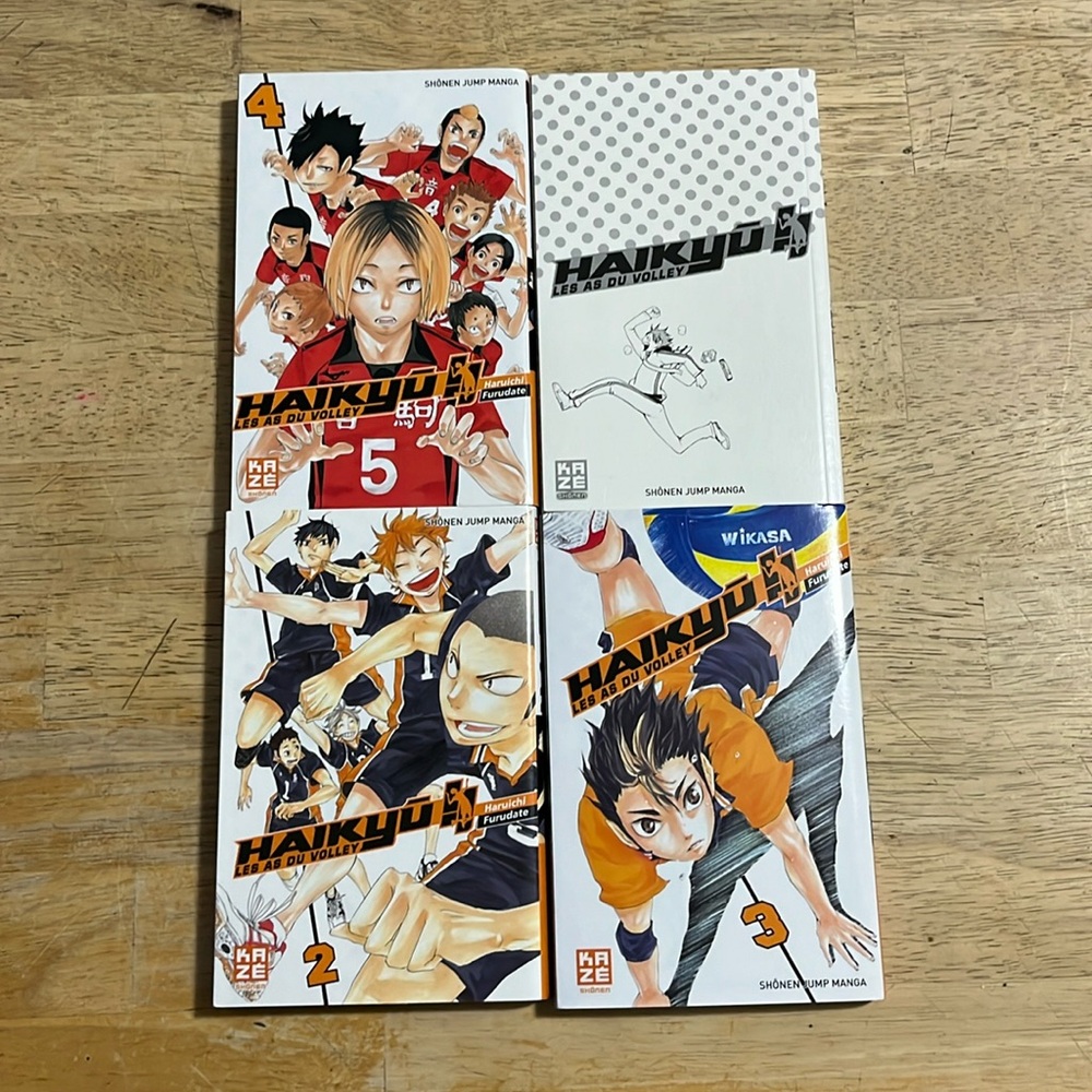 Haikyu Manga French Bundle of Four Books by Haruichi Furudate